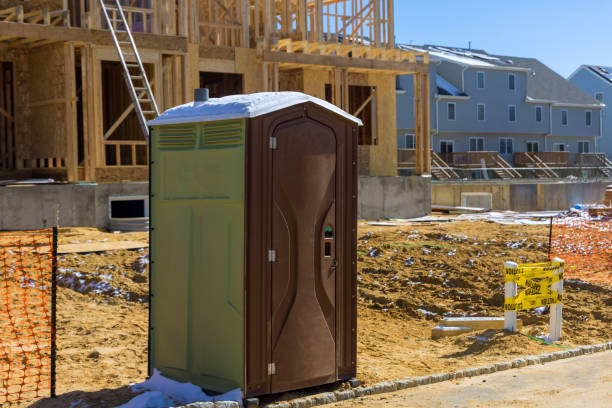 Best Luxury portable toilet rental  in Hilmar Irwin, CA
